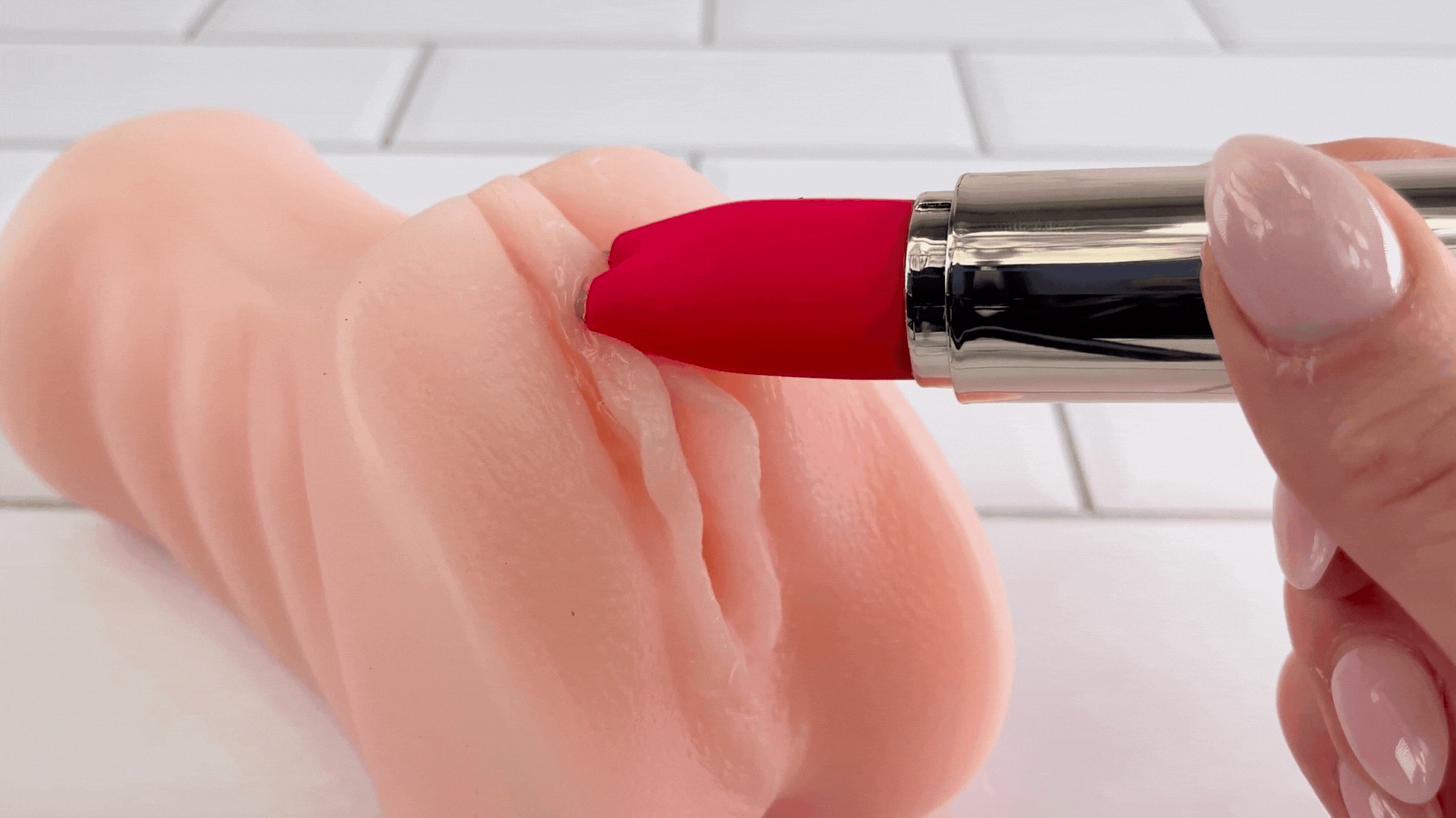 Electrostimulation Silicone Lipstick Vibe - 3 ELECTRO Settings and Powerful Vibes!