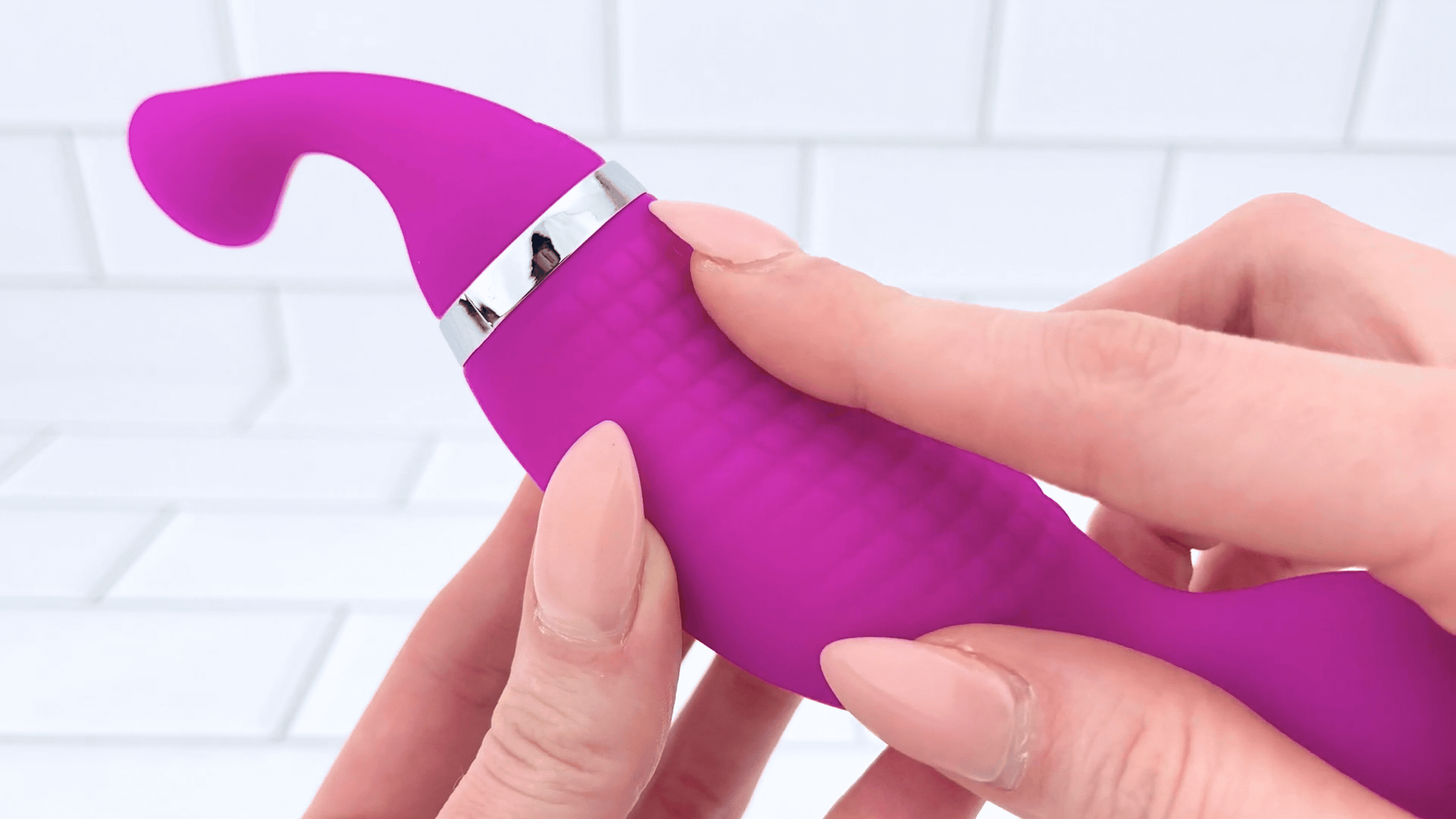 Duo Tease High Intensity Clit Sucker & Vibrator